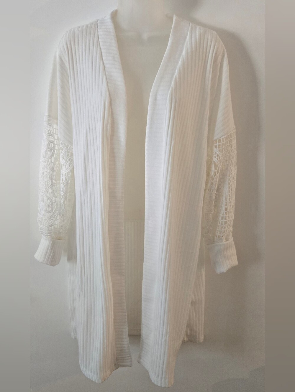 Cato Open Front Cardigan Sheer Lace On Sleeves LS Sz Small White Euc